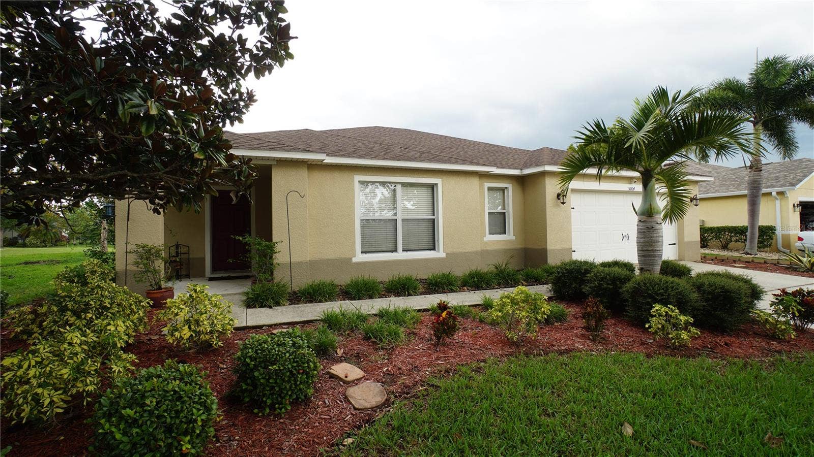 5204 MOON SHELL DRIVE, Apollo Beach, FL 33572 5204 MOON SHELL DRIVE, Apollo Beach, FL 33572