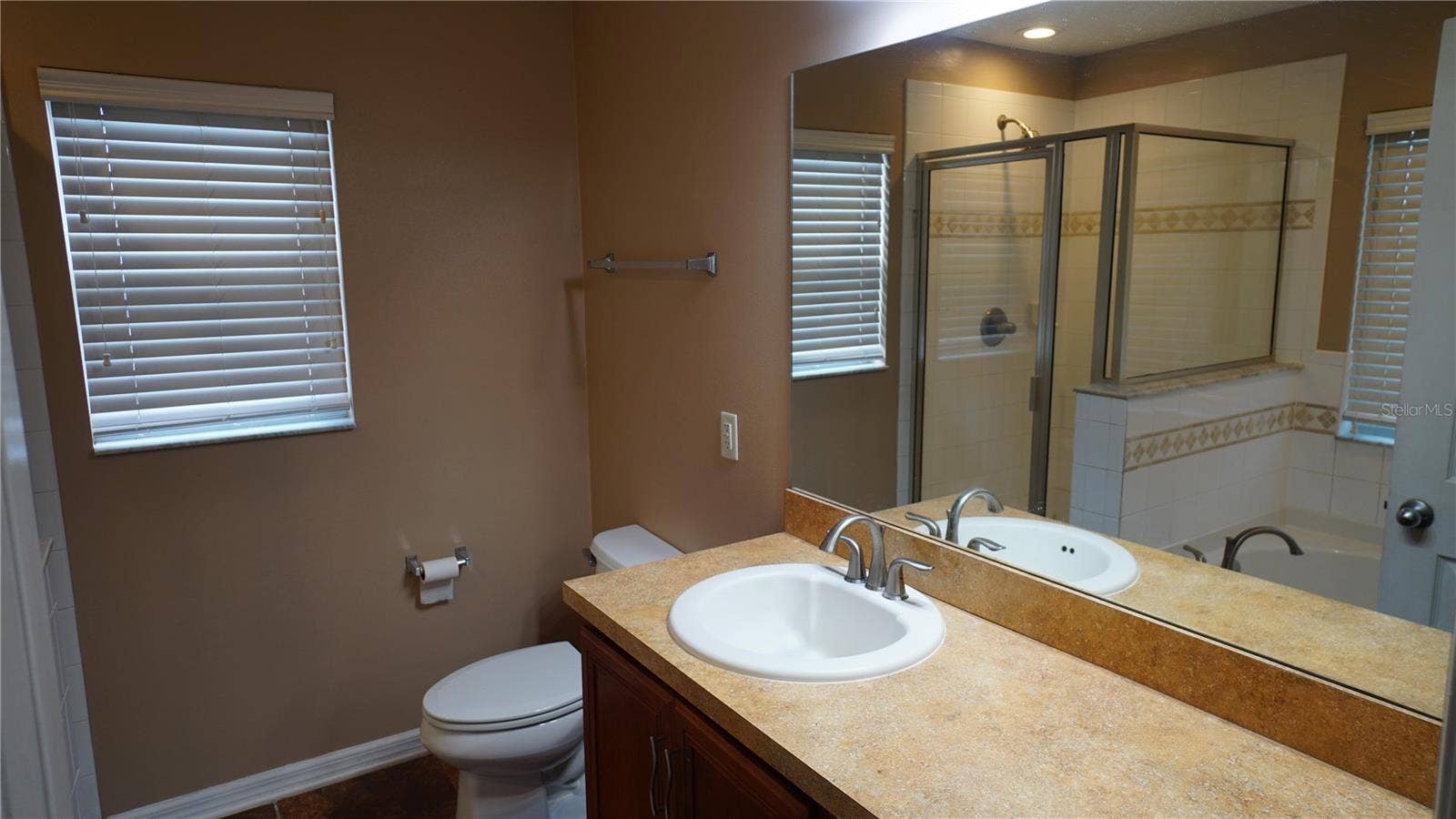 5204 MOON SHELL DRIVE, Apollo Beach, FL 33572 5204 MOON SHELL DRIVE, Apollo Beach, FL 33572