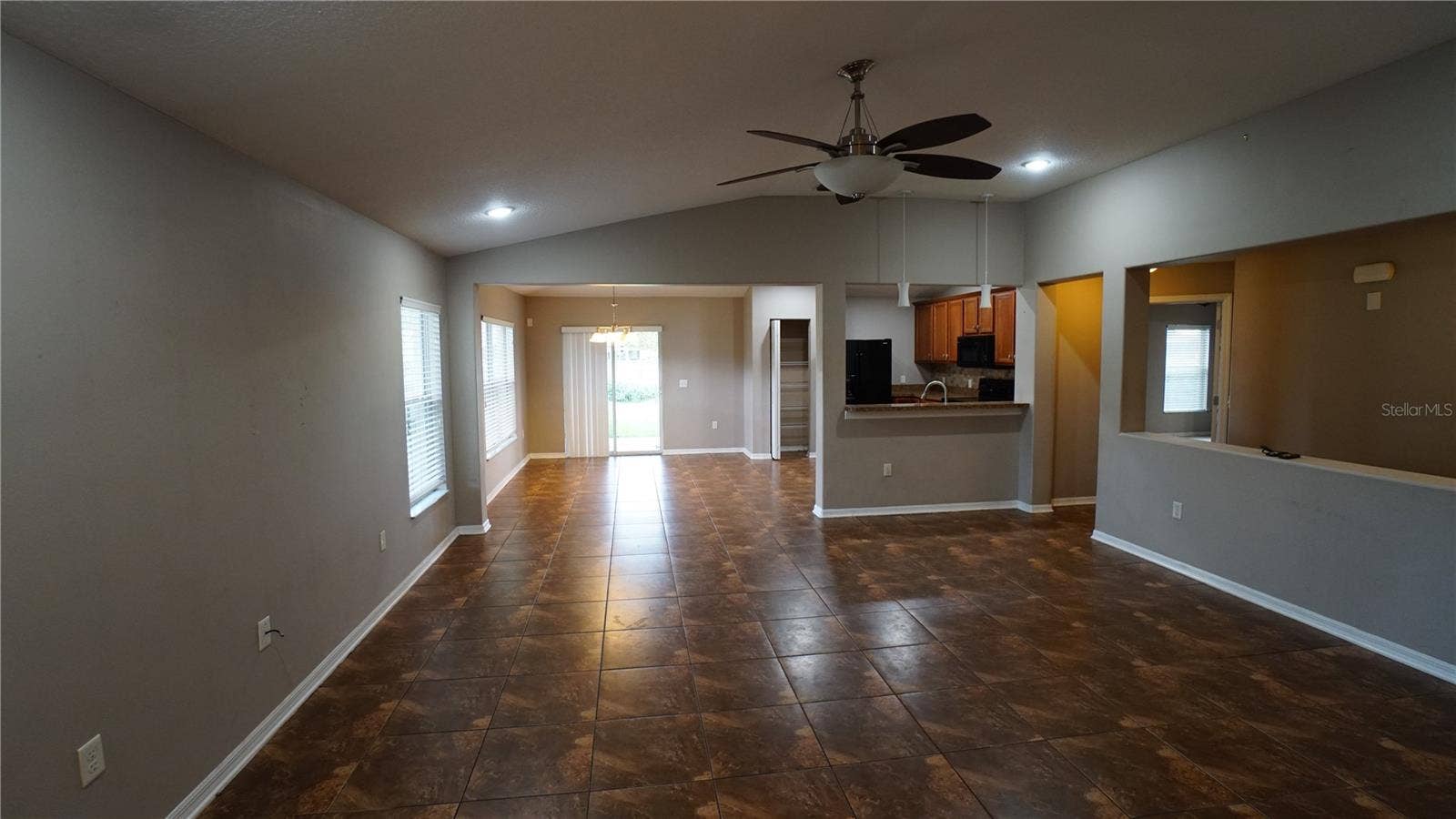 5204 MOON SHELL DRIVE, Apollo Beach, FL 33572 5204 MOON SHELL DRIVE, Apollo Beach, FL 33572