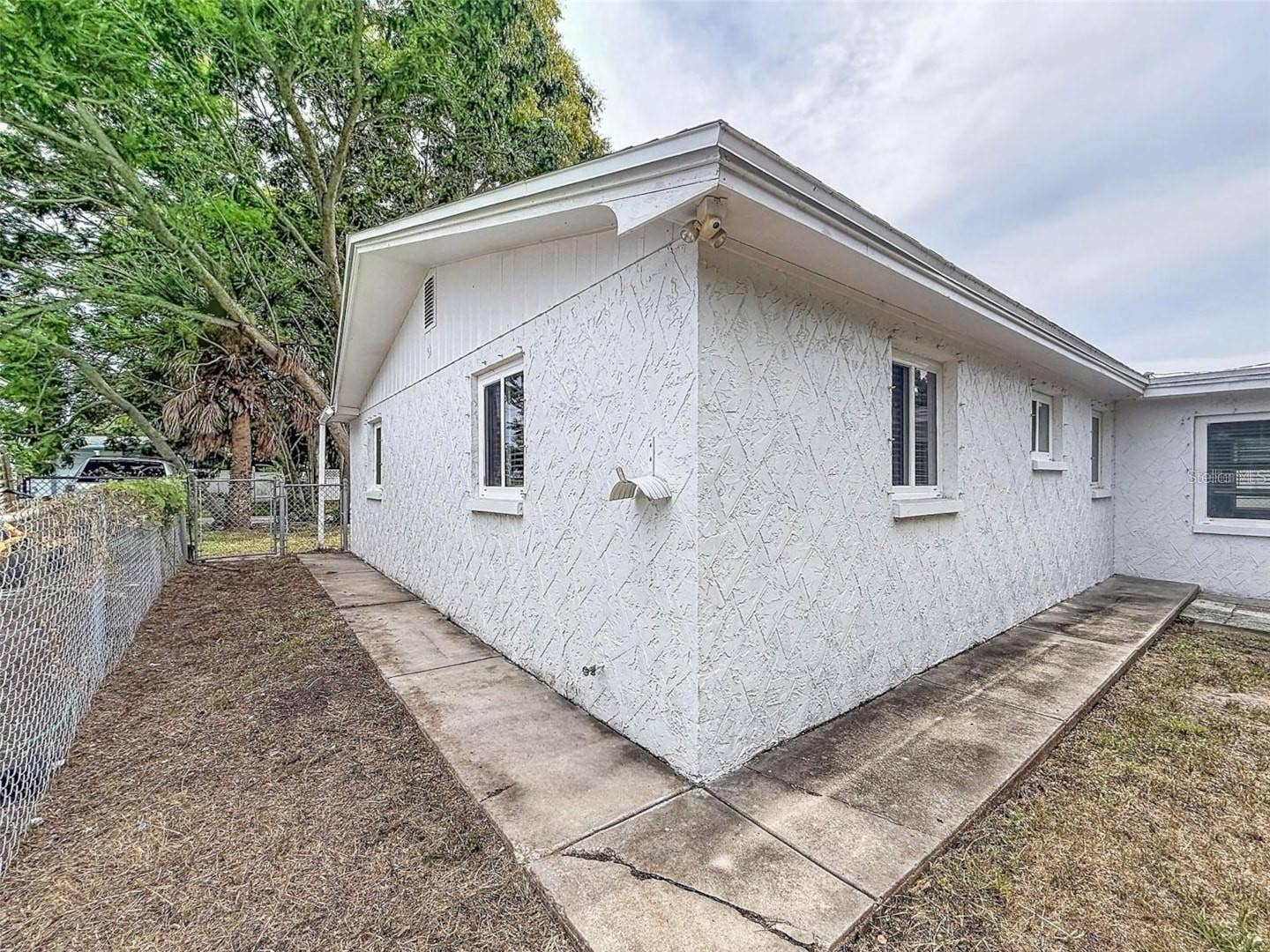 4925 BEACON HILL DRIVE, New Port Richey, FL 34652 4925 BEACON HILL DRIVE, New Port Richey, FL 34652