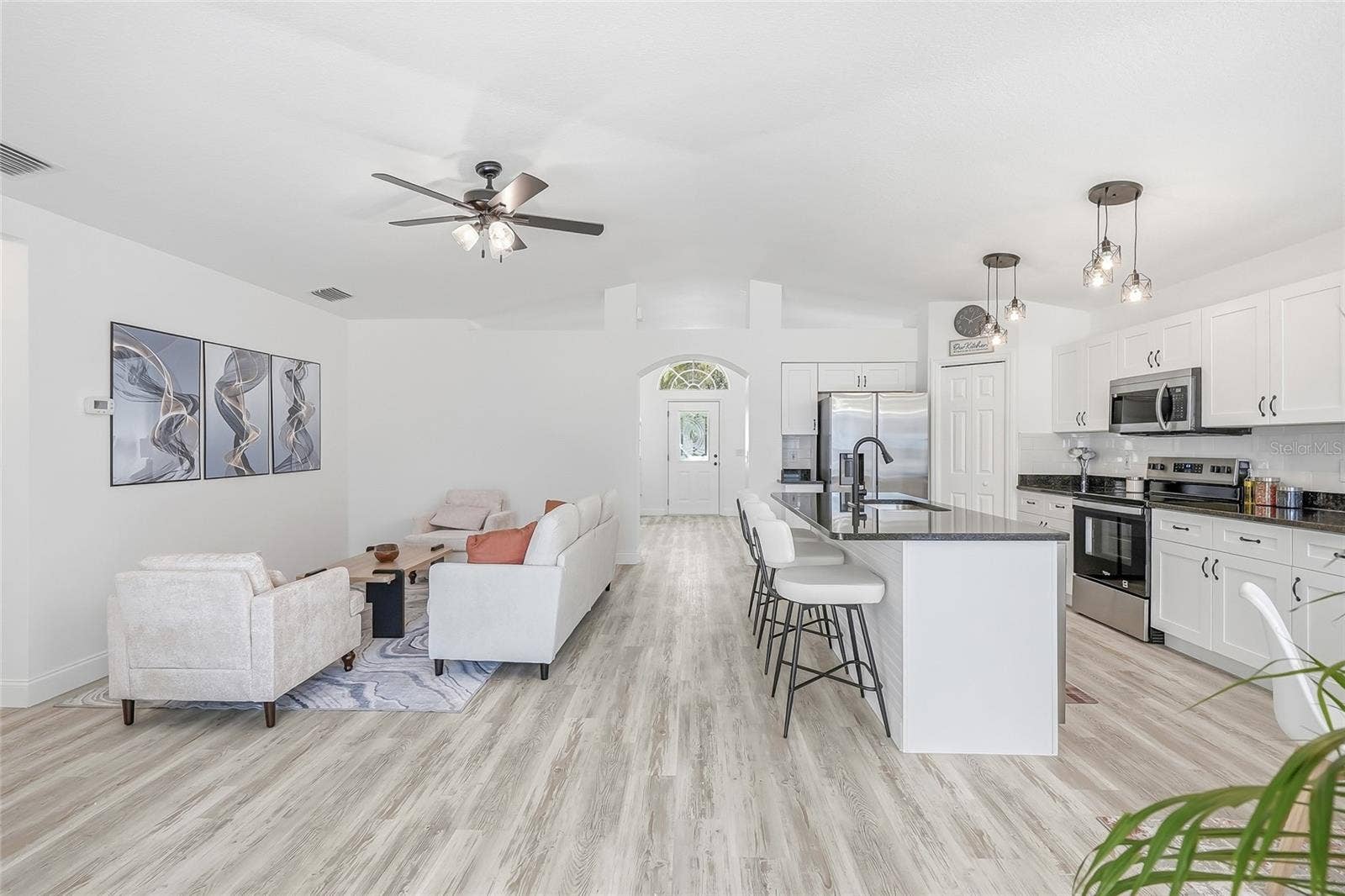 30726 TREMONT DRIVE, Wesley Chapel, FL 33543 30726 TREMONT DRIVE, Wesley Chapel, FL 33543