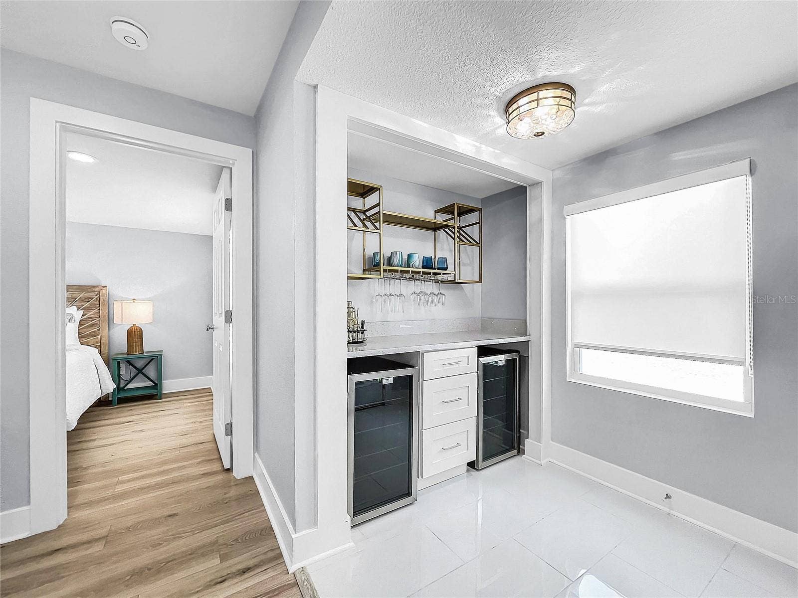 115 90TH AVENUE, Treasure Island, FL 33706