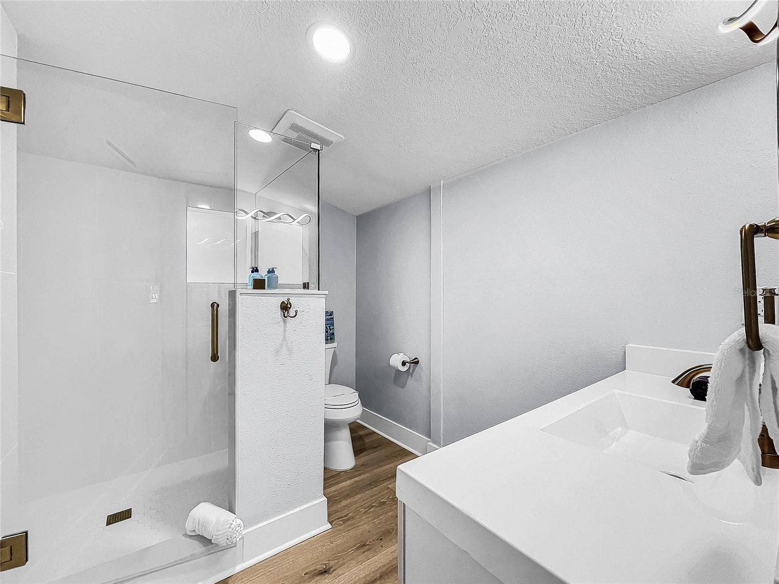 115 90TH AVENUE, Treasure Island, FL 33706
