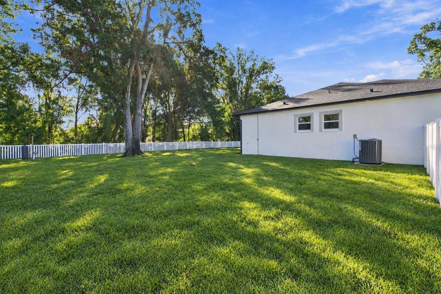 3044 GULFWIND DRIVE, Land O Lakes, FL 34639 3044 GULFWIND DRIVE, Land O Lakes, FL 34639