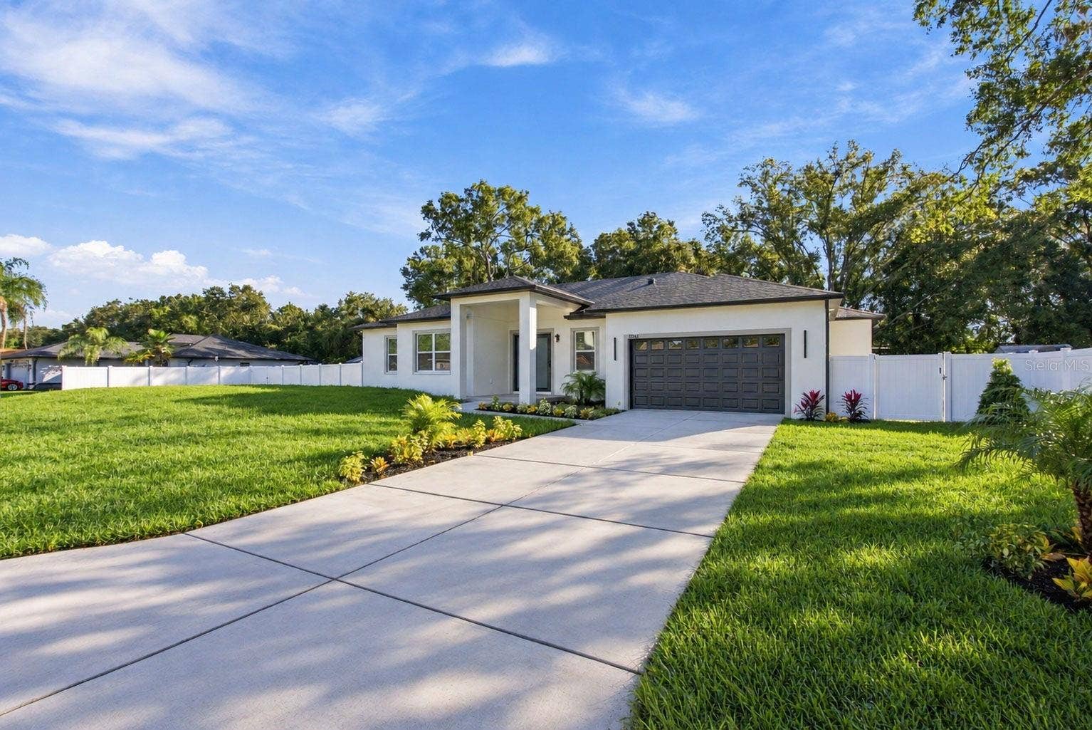 3044 GULFWIND DRIVE, Land O Lakes, FL 34639 3044 GULFWIND DRIVE, Land O Lakes, FL 34639