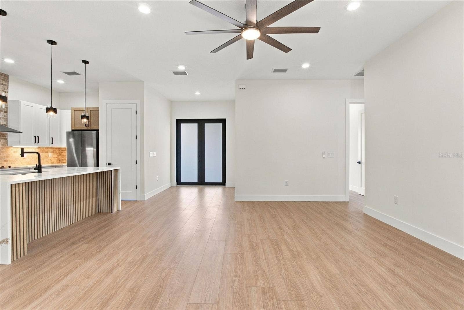 3044 GULFWIND DRIVE, Land O Lakes, FL 34639 3044 GULFWIND DRIVE, Land O Lakes, FL 34639