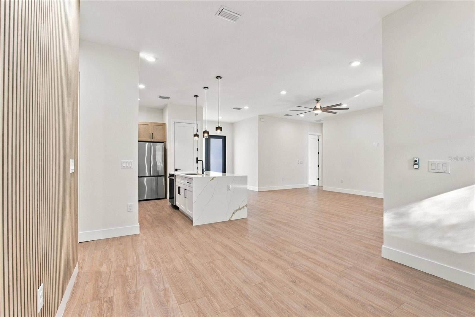 3044 GULFWIND DRIVE, Land O Lakes, FL 34639 3044 GULFWIND DRIVE, Land O Lakes, FL 34639