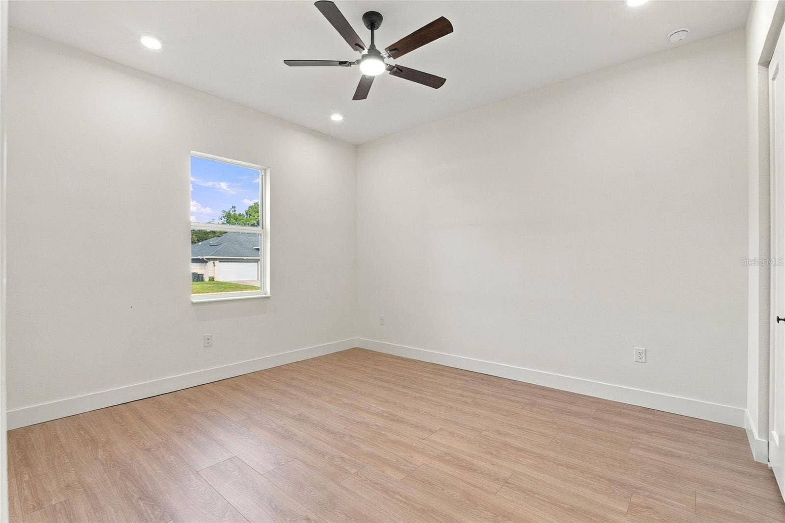 3044 GULFWIND DRIVE, Land O Lakes, FL 34639 3044 GULFWIND DRIVE, Land O Lakes, FL 34639