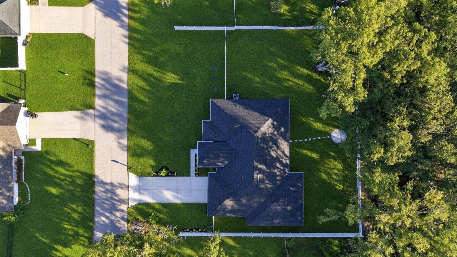 3044 GULFWIND DRIVE, Land O Lakes, FL 34639 3044 GULFWIND DRIVE, Land O Lakes, FL 34639