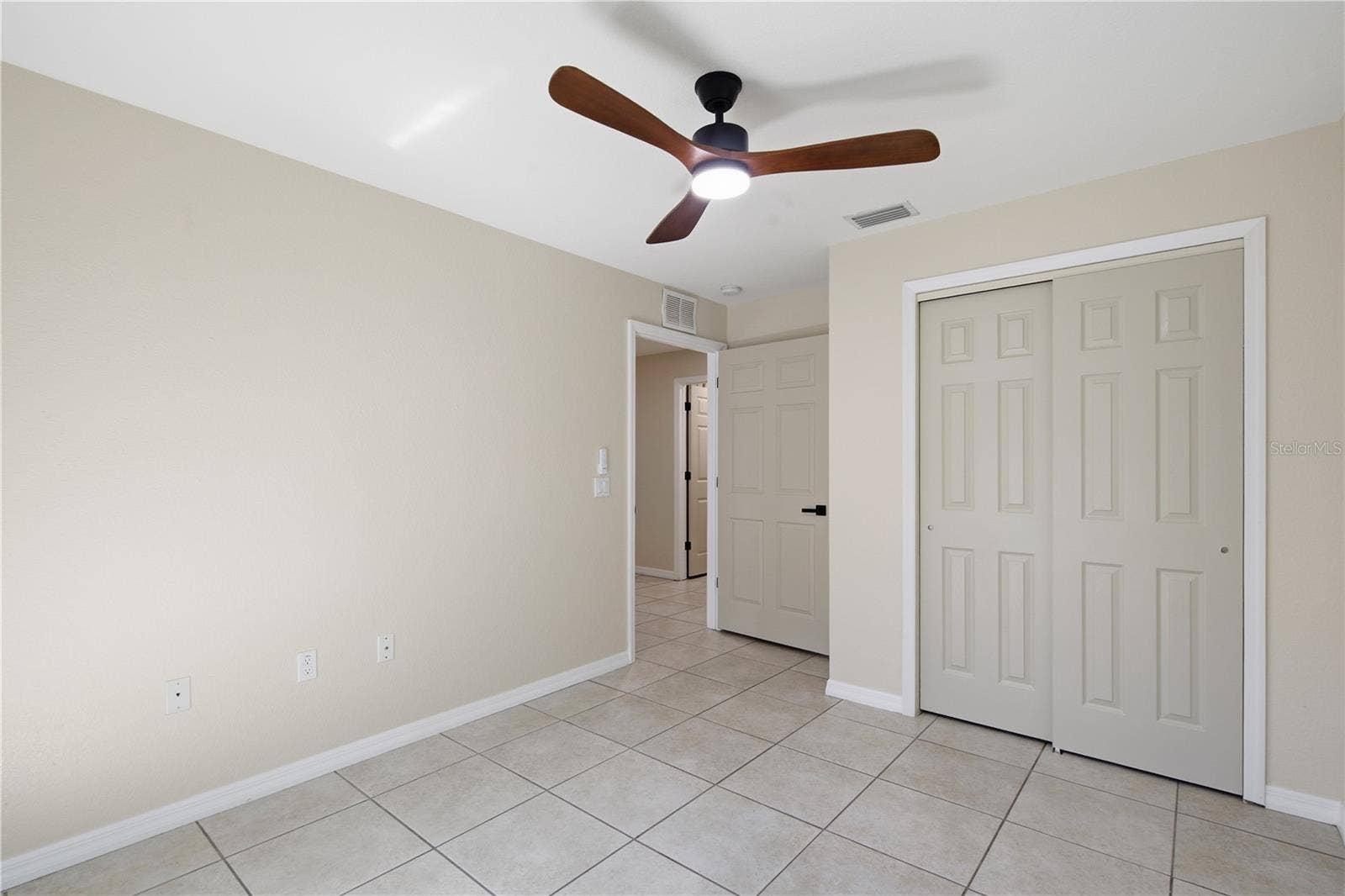 541 PLUMOSA AVENUE, Clearwater, FL 33756 541 PLUMOSA AVENUE, Clearwater, FL 33756