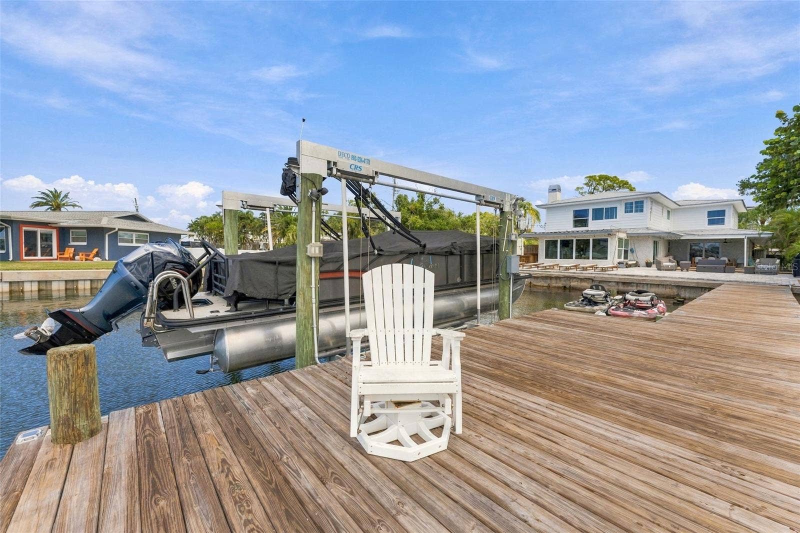 135 HARBOR DRIVE, Palm Harbor, FL 34683