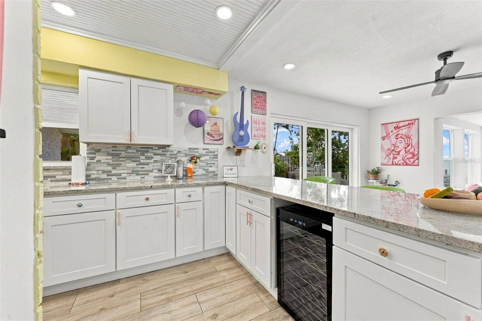 135 HARBOR DRIVE, Palm Harbor, FL 34683