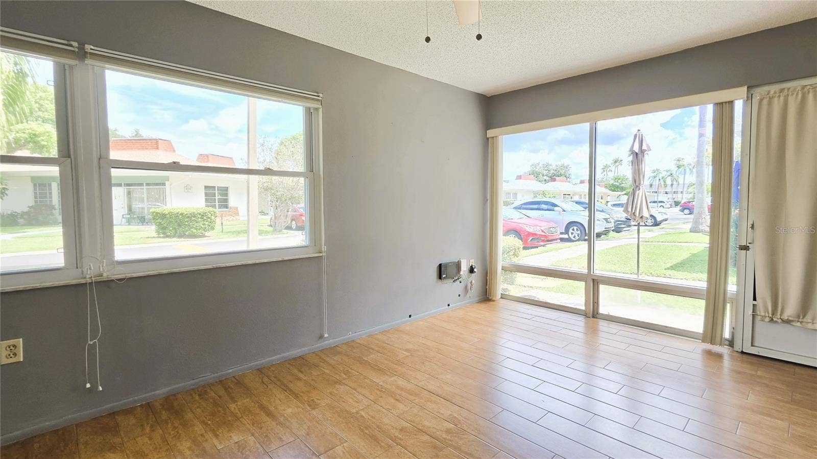 4319 TAHITIAN GARDENS CIRCLE, #A, Holiday, FL 34691 Living Room