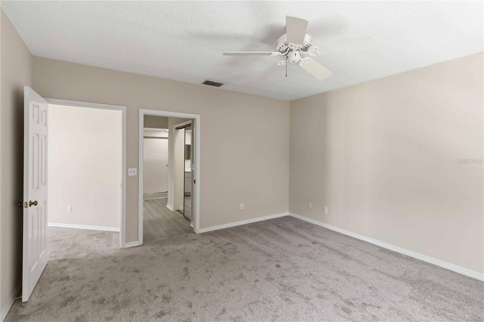 11531 SHIPWATCH DRIVE, #1037, Largo, FL 33774 11531 SHIPWATCH DRIVE, #1037, Largo, FL 33774