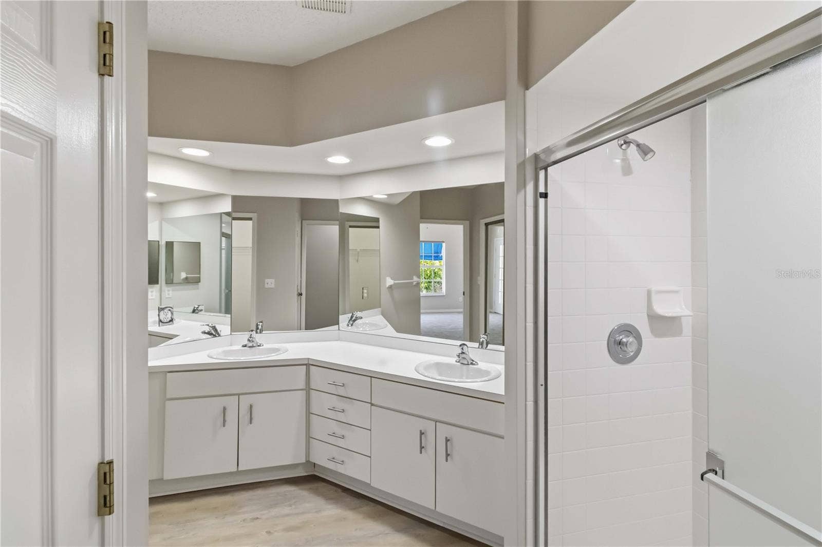 11531 SHIPWATCH DRIVE, #1037, Largo, FL 33774 11531 SHIPWATCH DRIVE, #1037, Largo, FL 33774