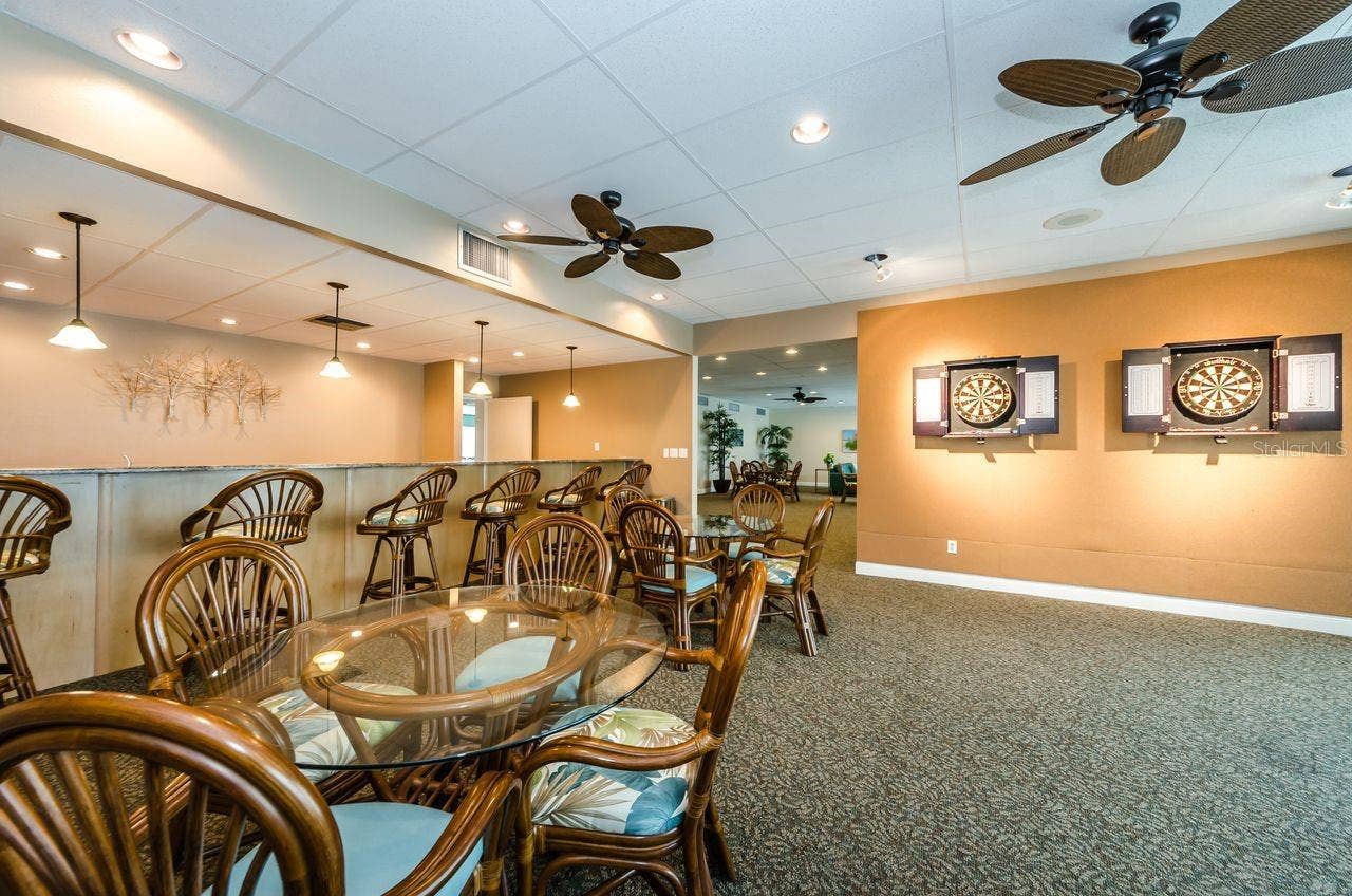7645 SUN ISLAND DRIVE S, #101, South Pasadena, FL 33707 game room