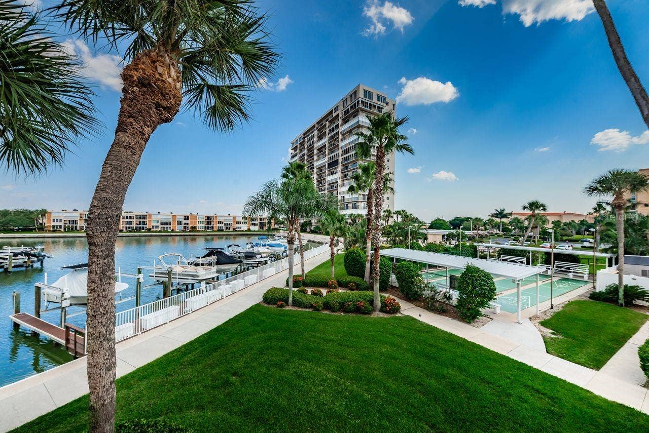 7645 SUN ISLAND DRIVE S, #101, South Pasadena, FL 33707 shuffleboard
