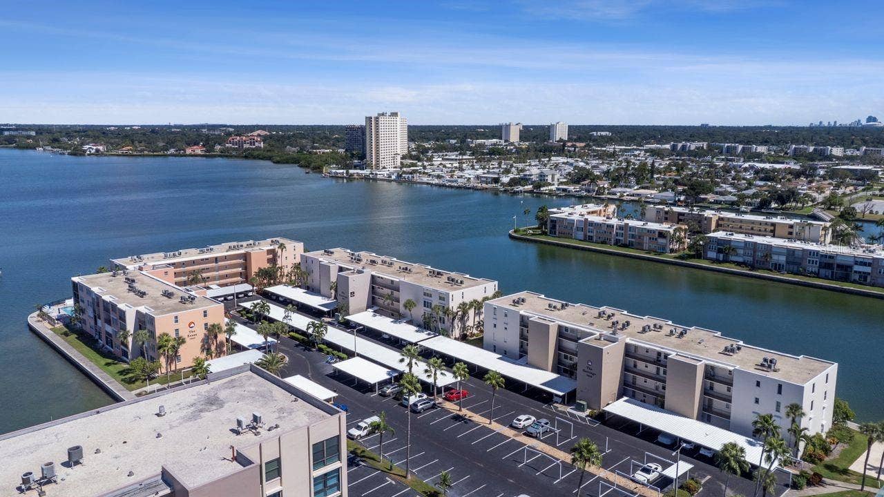 7645 SUN ISLAND DRIVE S, #101, South Pasadena, FL 33707 7645 SUN ISLAND DRIVE S, #101, South Pasadena, FL 33707
