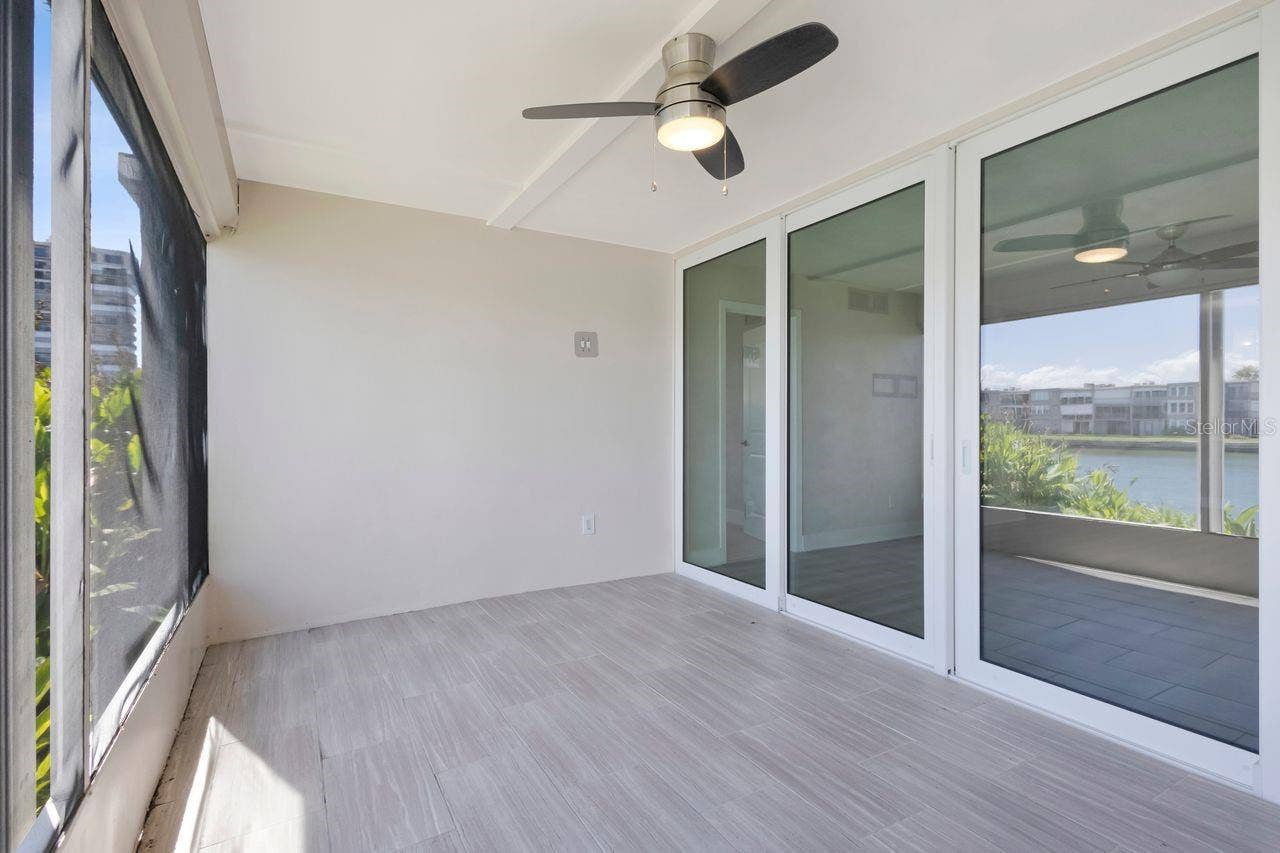 7645 SUN ISLAND DRIVE S, #101, South Pasadena, FL 33707 Florida room