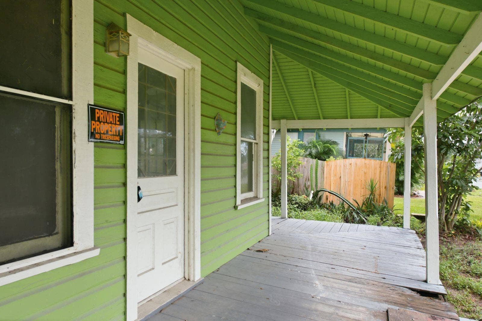 226 N GROSSE AVENUE, Tarpon Springs, FL 34689 226 N GROSSE AVENUE, Tarpon Springs, FL 34689