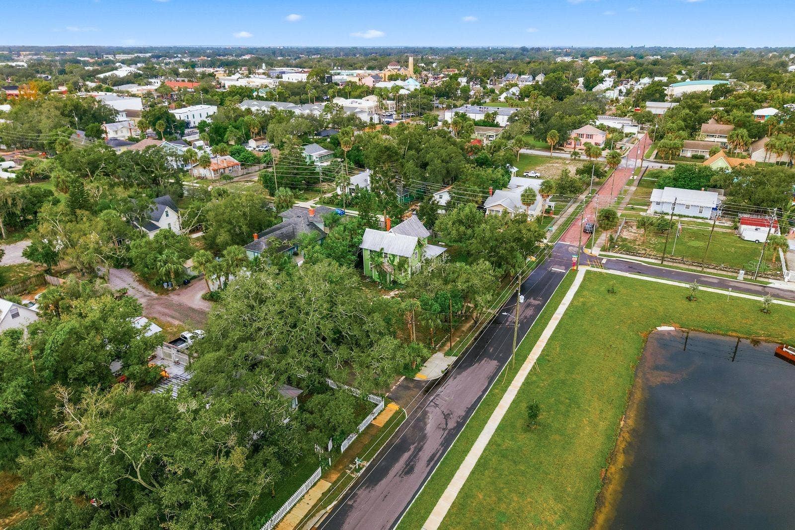 226 N GROSSE AVENUE, Tarpon Springs, FL 34689 226 N GROSSE AVENUE, Tarpon Springs, FL 34689