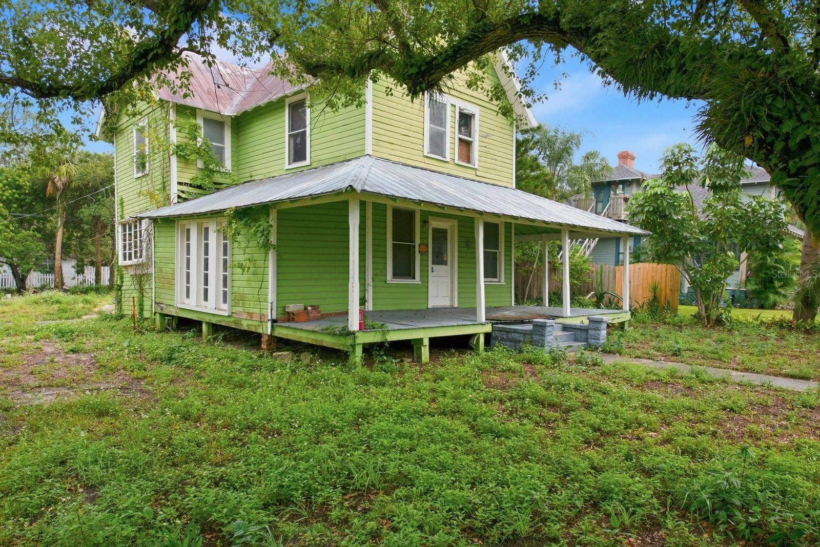 226 N GROSSE AVENUE, Tarpon Springs, FL 34689 226 N GROSSE AVENUE, Tarpon Springs, FL 34689