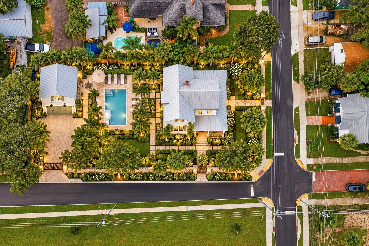 226 N GROSSE AVENUE, Tarpon Springs, FL 34689 Virtually Reimagined CORNER LOT!