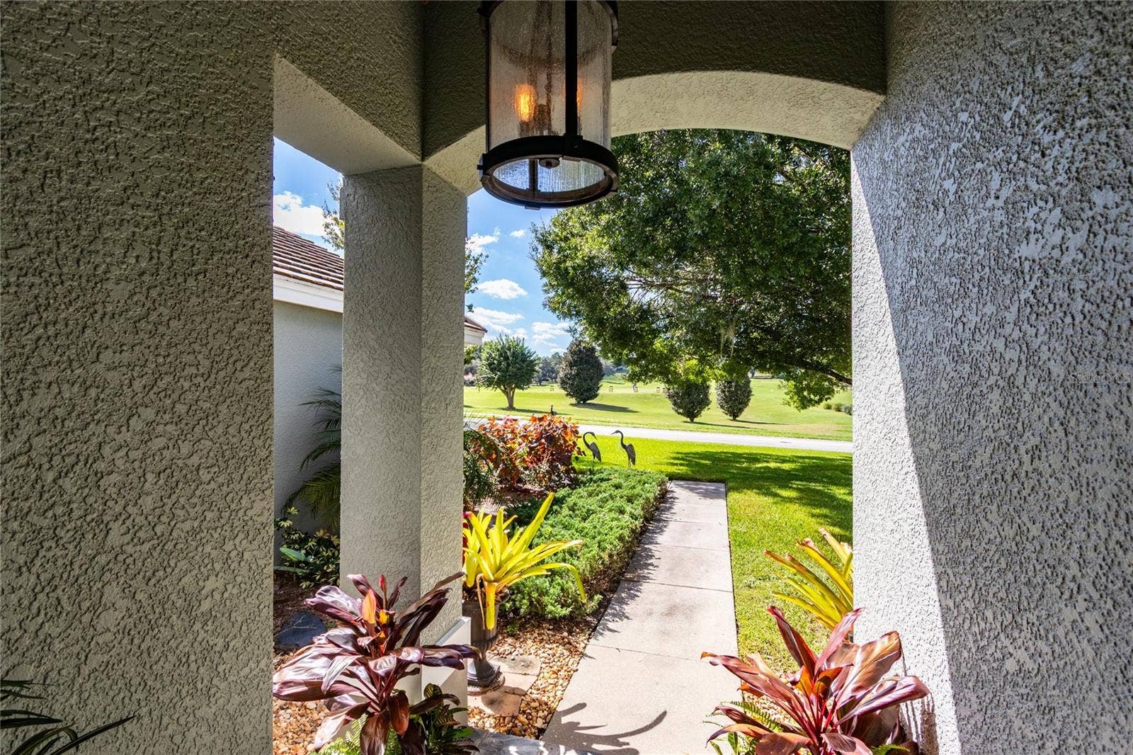 Front entry with view of front driving range