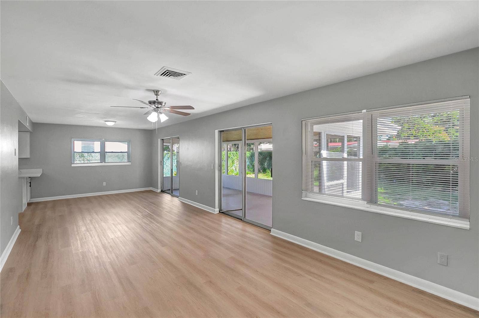 420 HILLCREST DRIVE SE, Winter Haven, FL 33884 420 HILLCREST DRIVE SE, Winter Haven, FL 33884