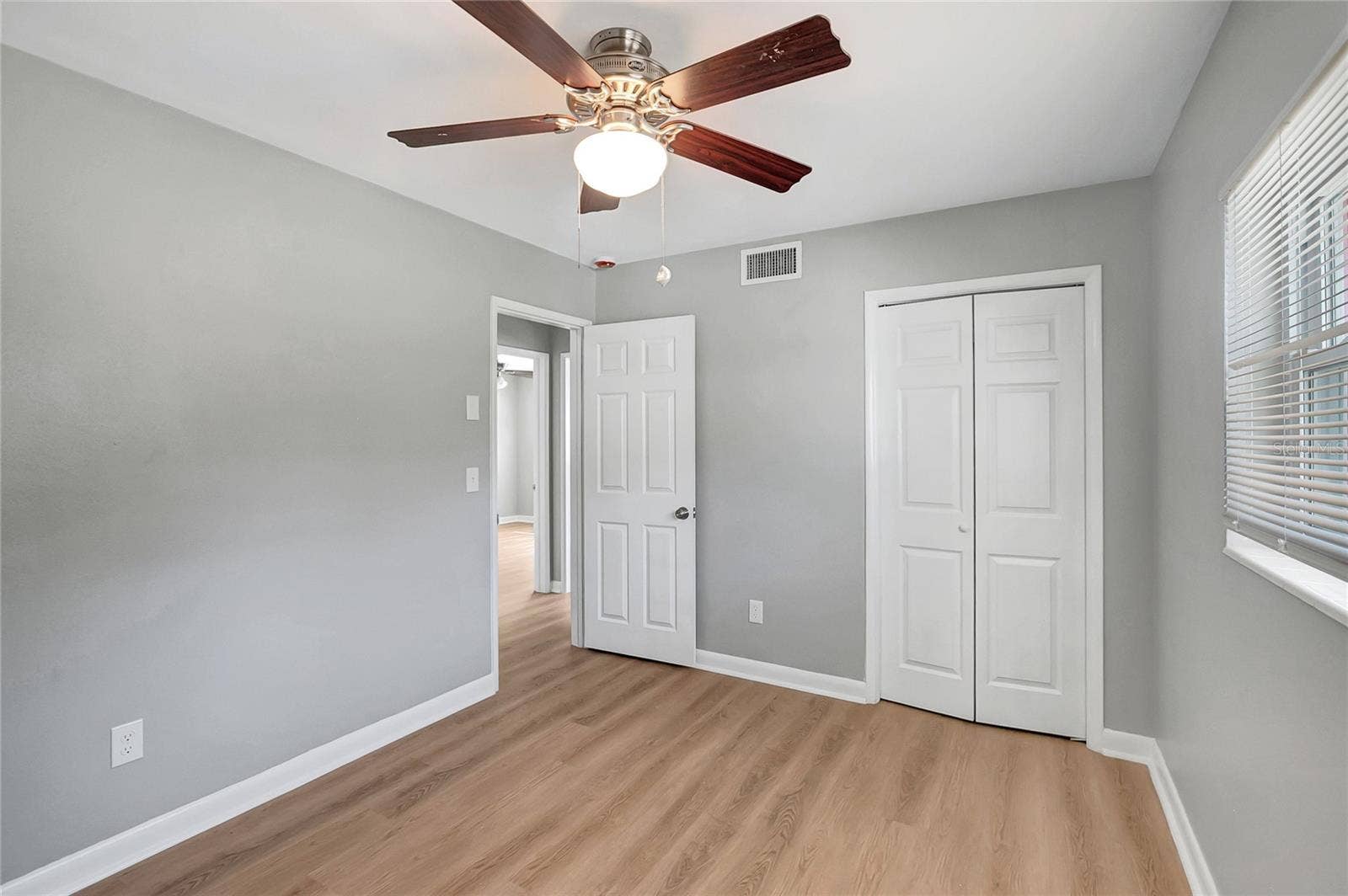 420 HILLCREST DRIVE SE, Winter Haven, FL 33884 420 HILLCREST DRIVE SE, Winter Haven, FL 33884