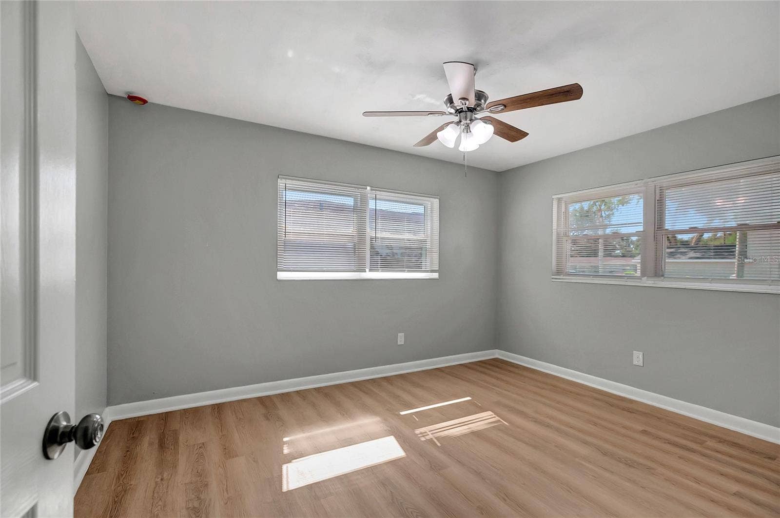 420 HILLCREST DRIVE SE, Winter Haven, FL 33884 420 HILLCREST DRIVE SE, Winter Haven, FL 33884