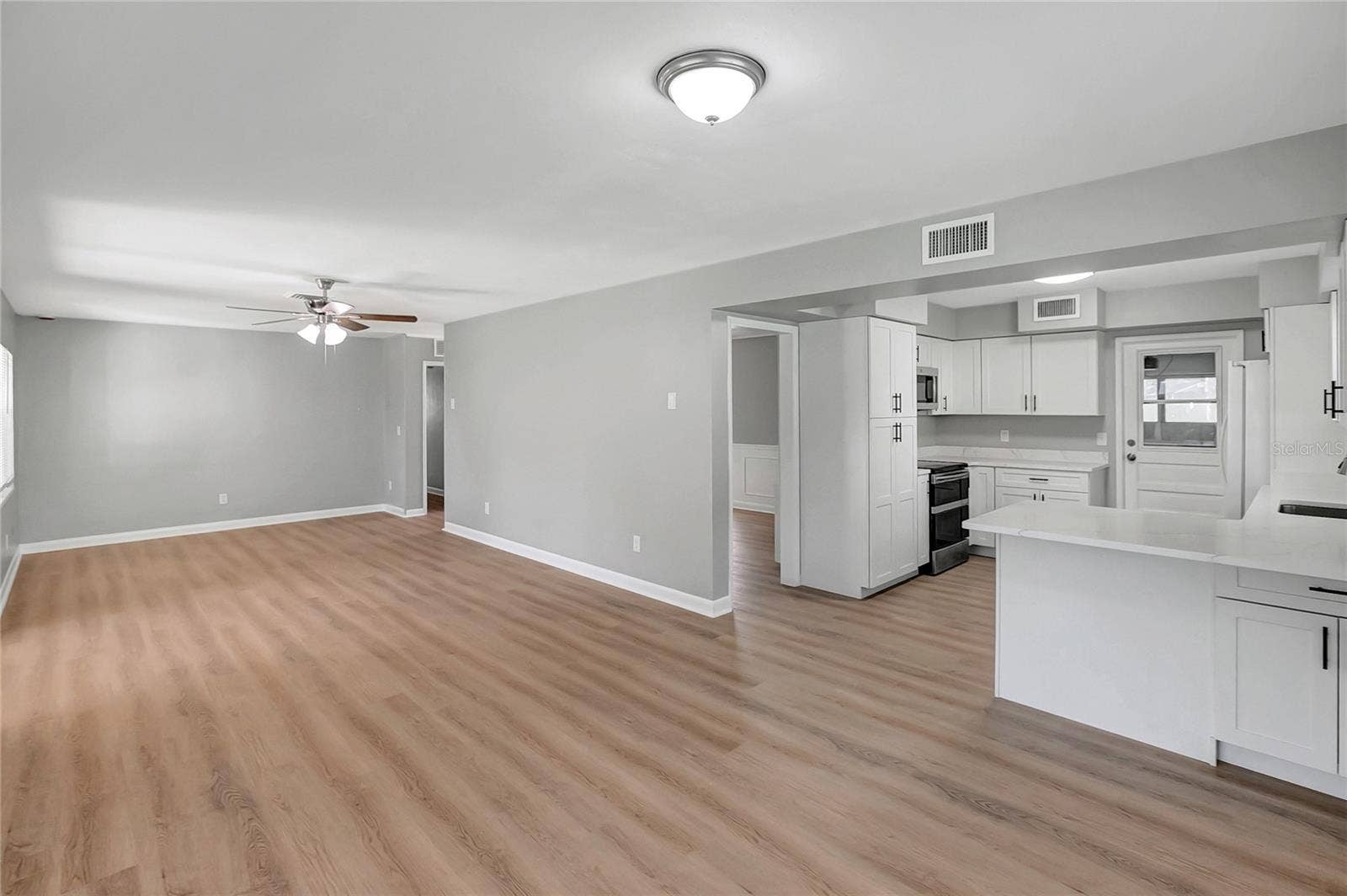 420 HILLCREST DRIVE SE, Winter Haven, FL 33884 420 HILLCREST DRIVE SE, Winter Haven, FL 33884