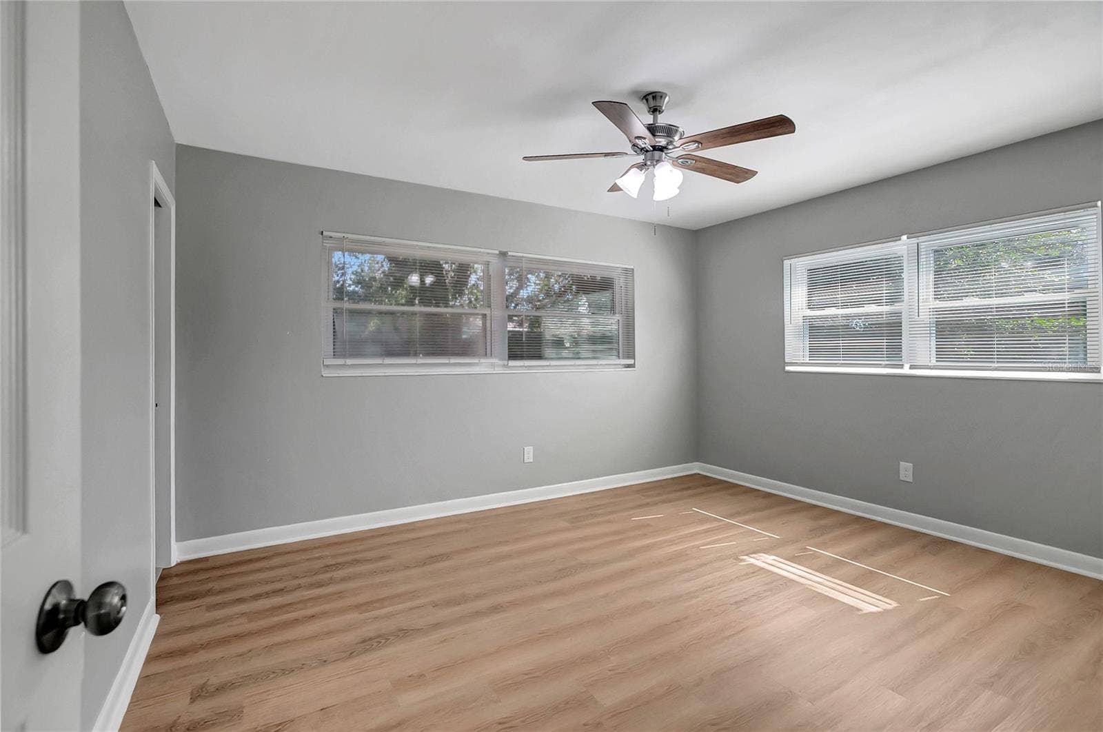 420 HILLCREST DRIVE SE, Winter Haven, FL 33884 420 HILLCREST DRIVE SE, Winter Haven, FL 33884