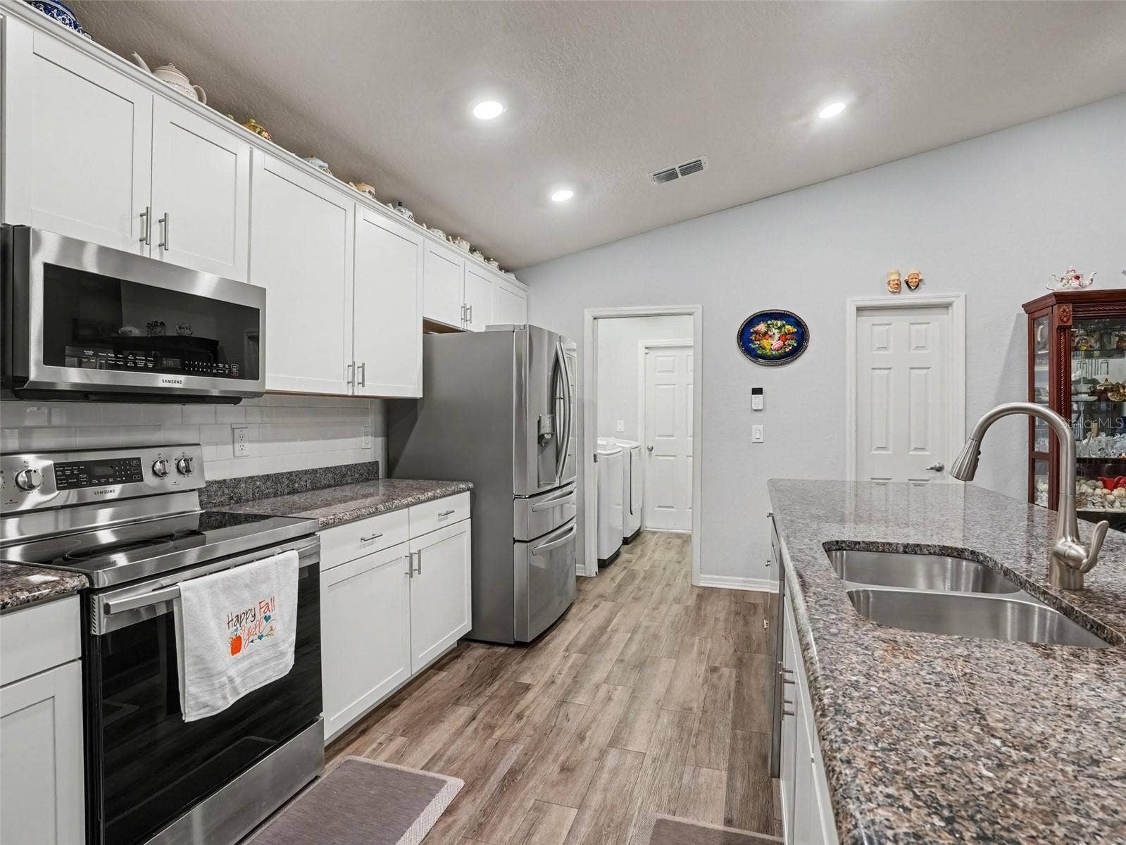 1984 HARVEST LANDING CIRCLE, Lakeland, FL 33810 1984 HARVEST LANDING CIRCLE, Lakeland, FL 33810