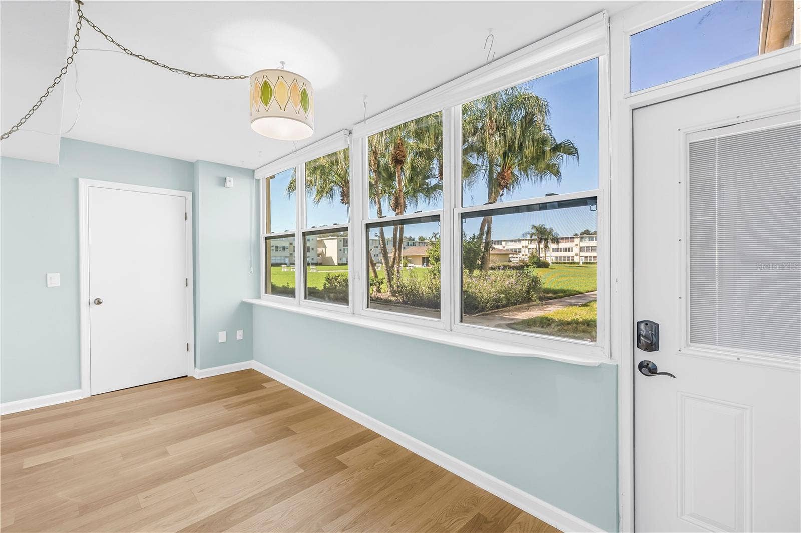 951 79TH AVENUE N, #120, St Petersburg, FL 33702