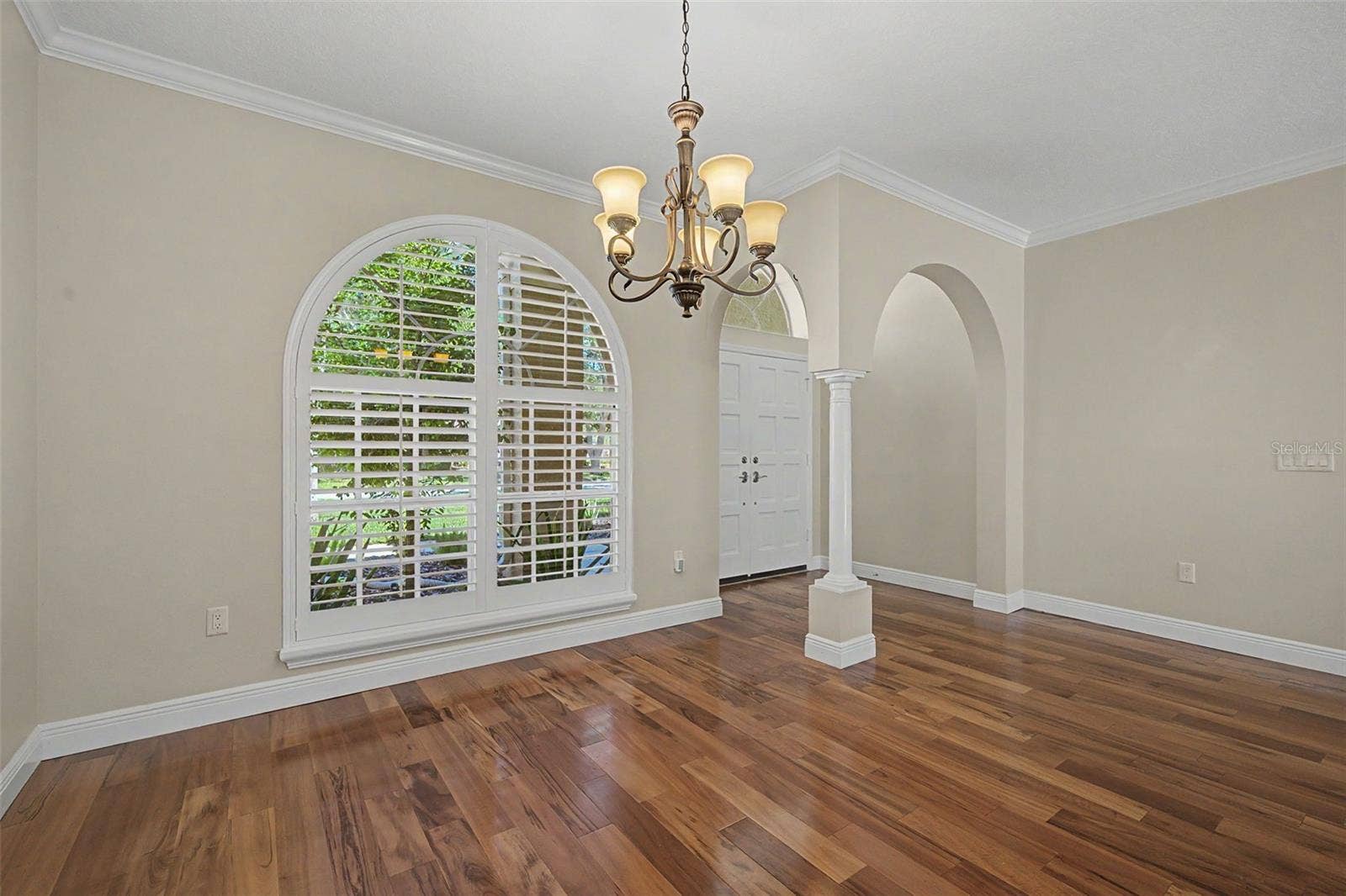 1558 E LAKE WOODLANDS PARKWAY, Oldsmar, FL 34677