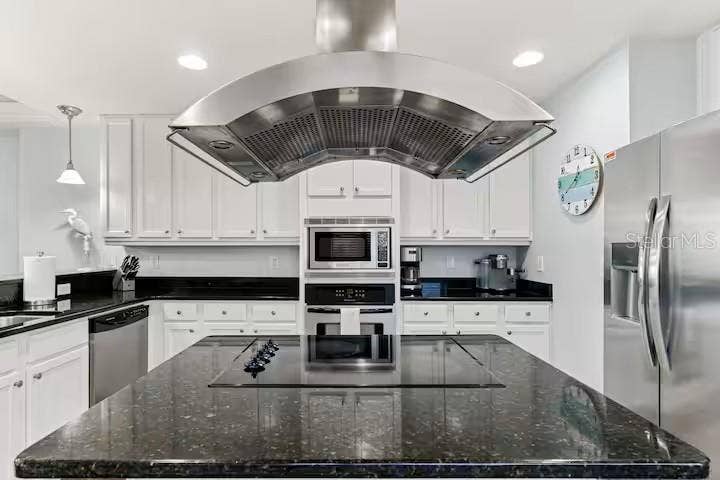 Beautiful Island stove top