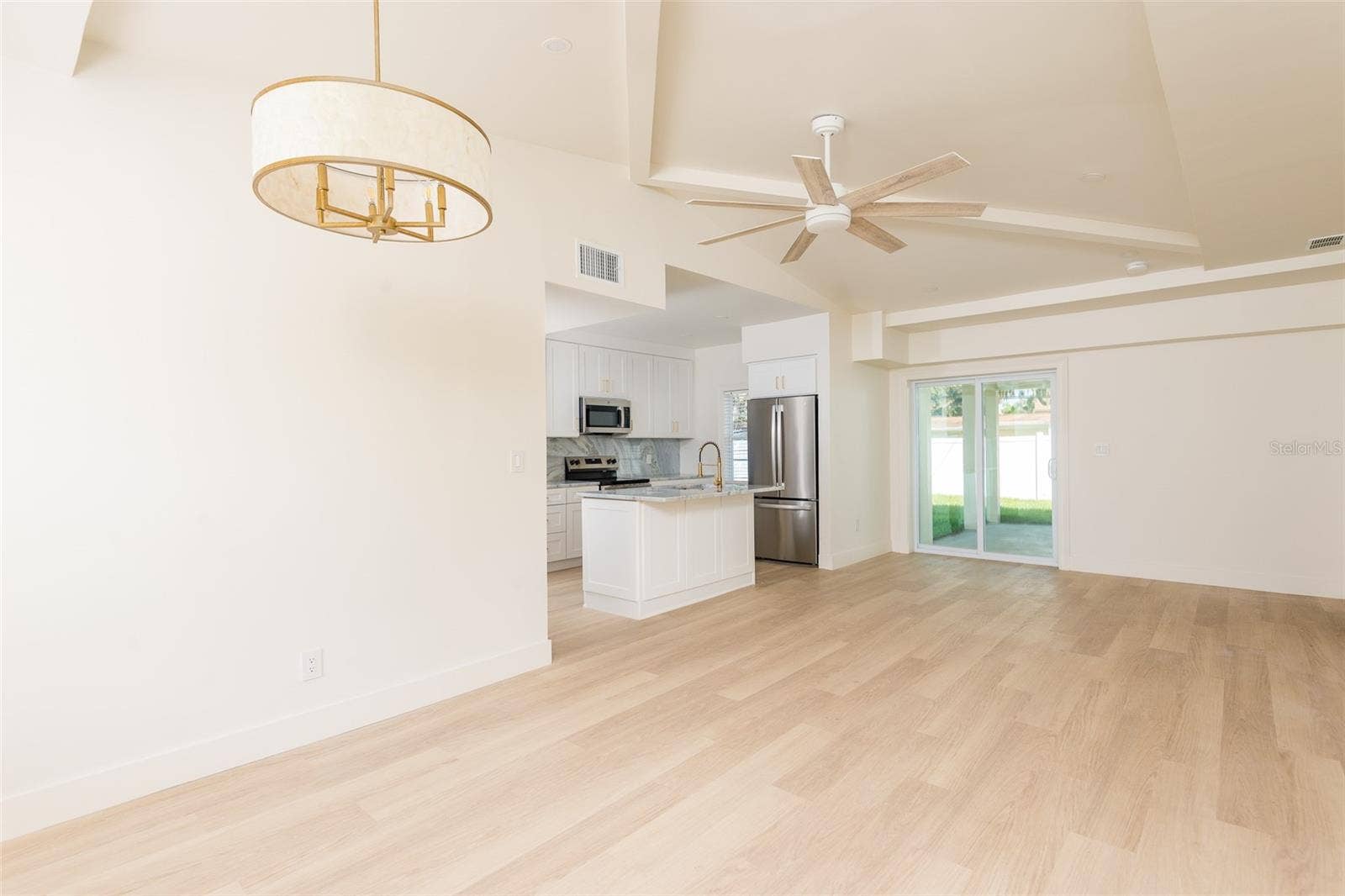 4711 W EL PRADO BOULEVARD, Tampa, FL 33629 4711 W EL PRADO BOULEVARD, Tampa, FL 33629
