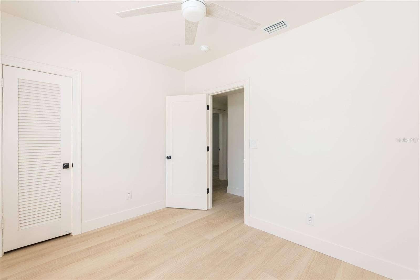 4711 W EL PRADO BOULEVARD, Tampa, FL 33629 4711 W EL PRADO BOULEVARD, Tampa, FL 33629