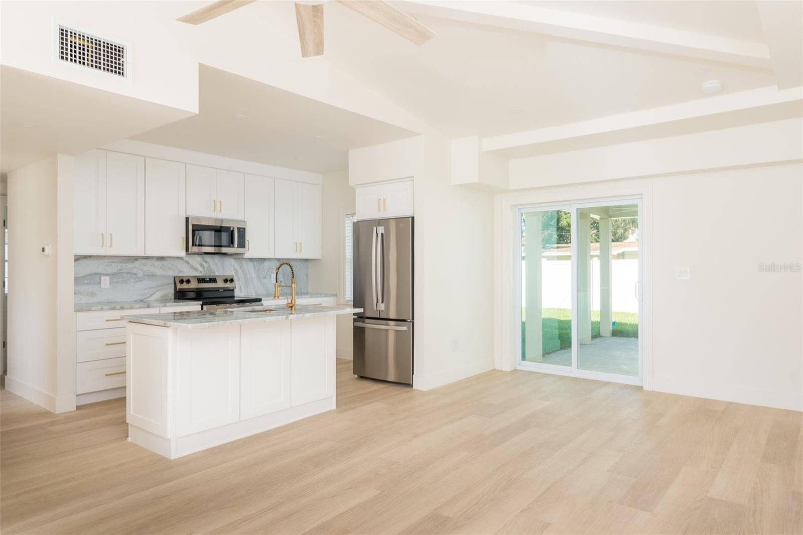 4711 W EL PRADO BOULEVARD, Tampa, FL 33629 4711 W EL PRADO BOULEVARD, Tampa, FL 33629