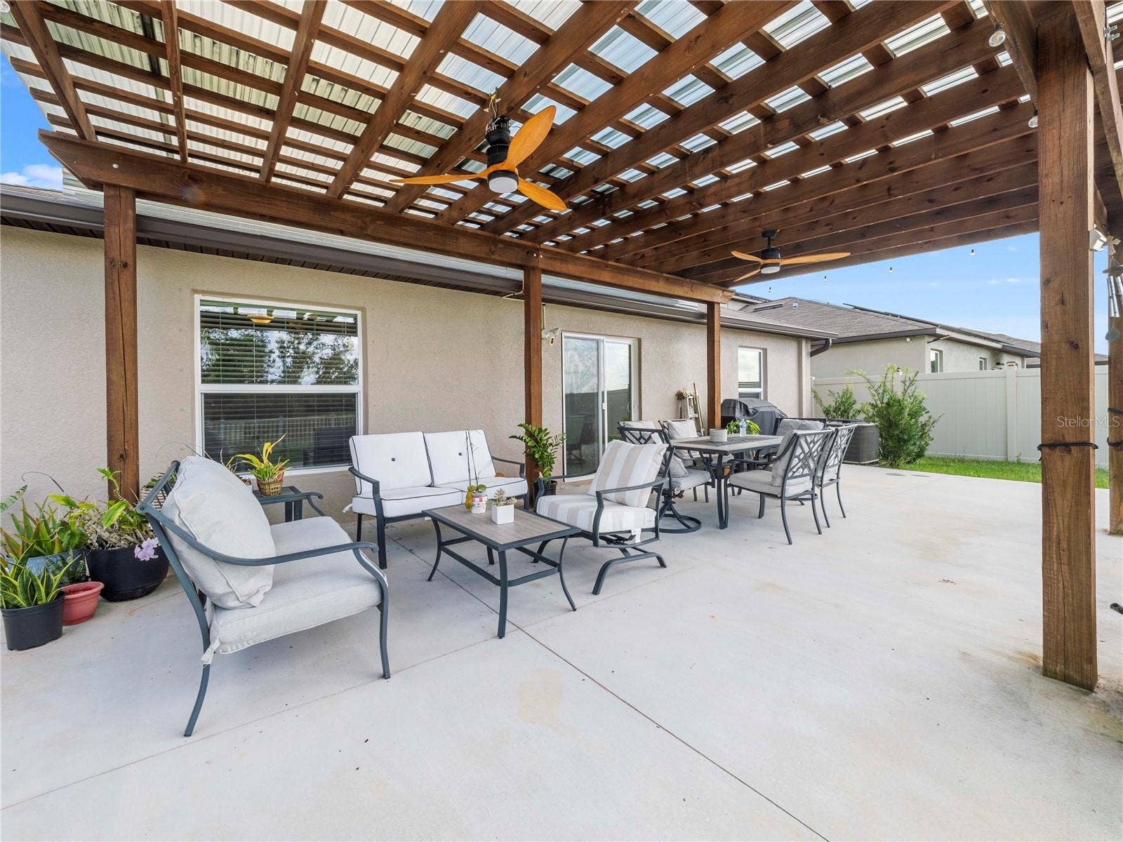 15436 MILLER CREEK DRIVE, Sun City Center, FL 33573 15436 MILLER CREEK DRIVE, Sun City Center, FL 33573