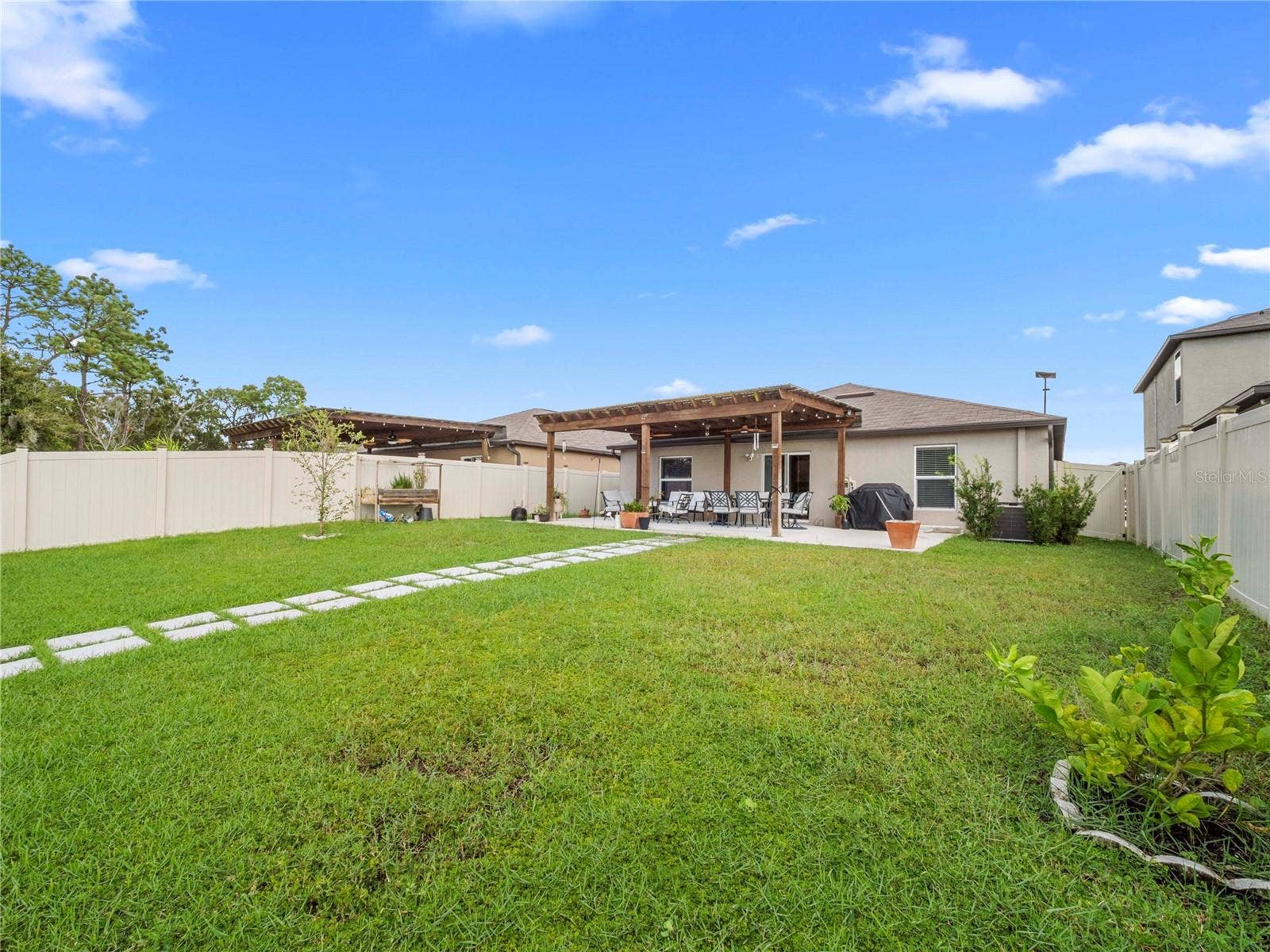 15436 MILLER CREEK DRIVE, Sun City Center, FL 33573 15436 MILLER CREEK DRIVE, Sun City Center, FL 33573