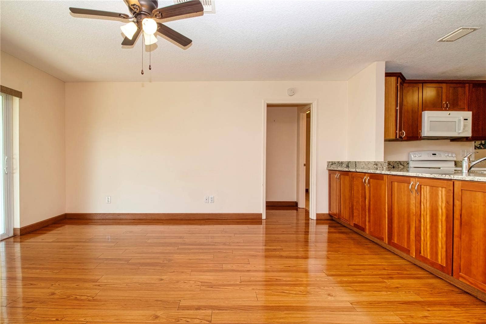 2108 MEADOWLARK LANE, Sun City Center, FL 33573 Family Room