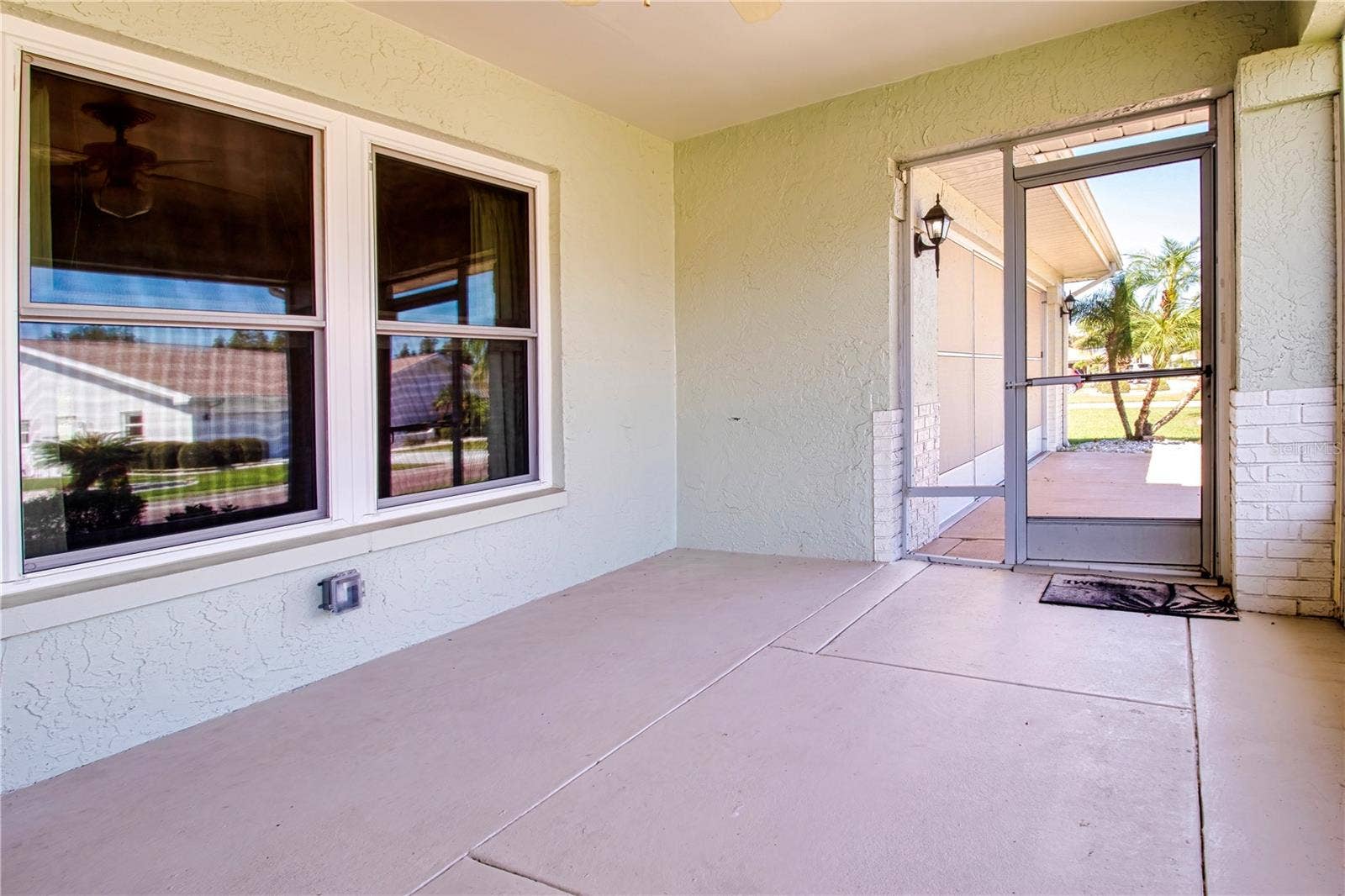 2108 MEADOWLARK LANE, Sun City Center, FL 33573 Front Porch