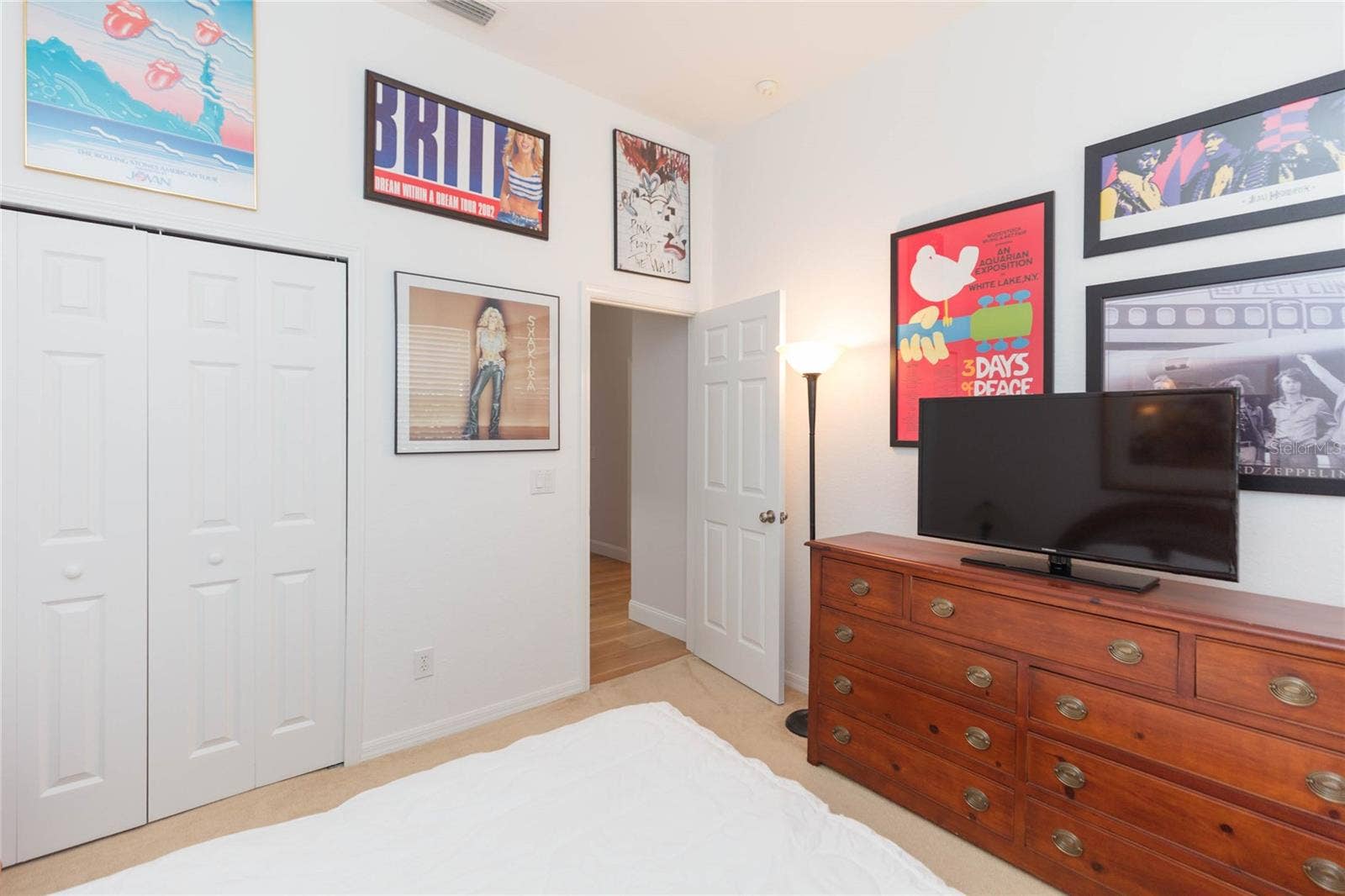 11817 HOLLY CREST LANE, Riverview, FL 33569 11817 HOLLY CREST LANE, Riverview, FL 33569
