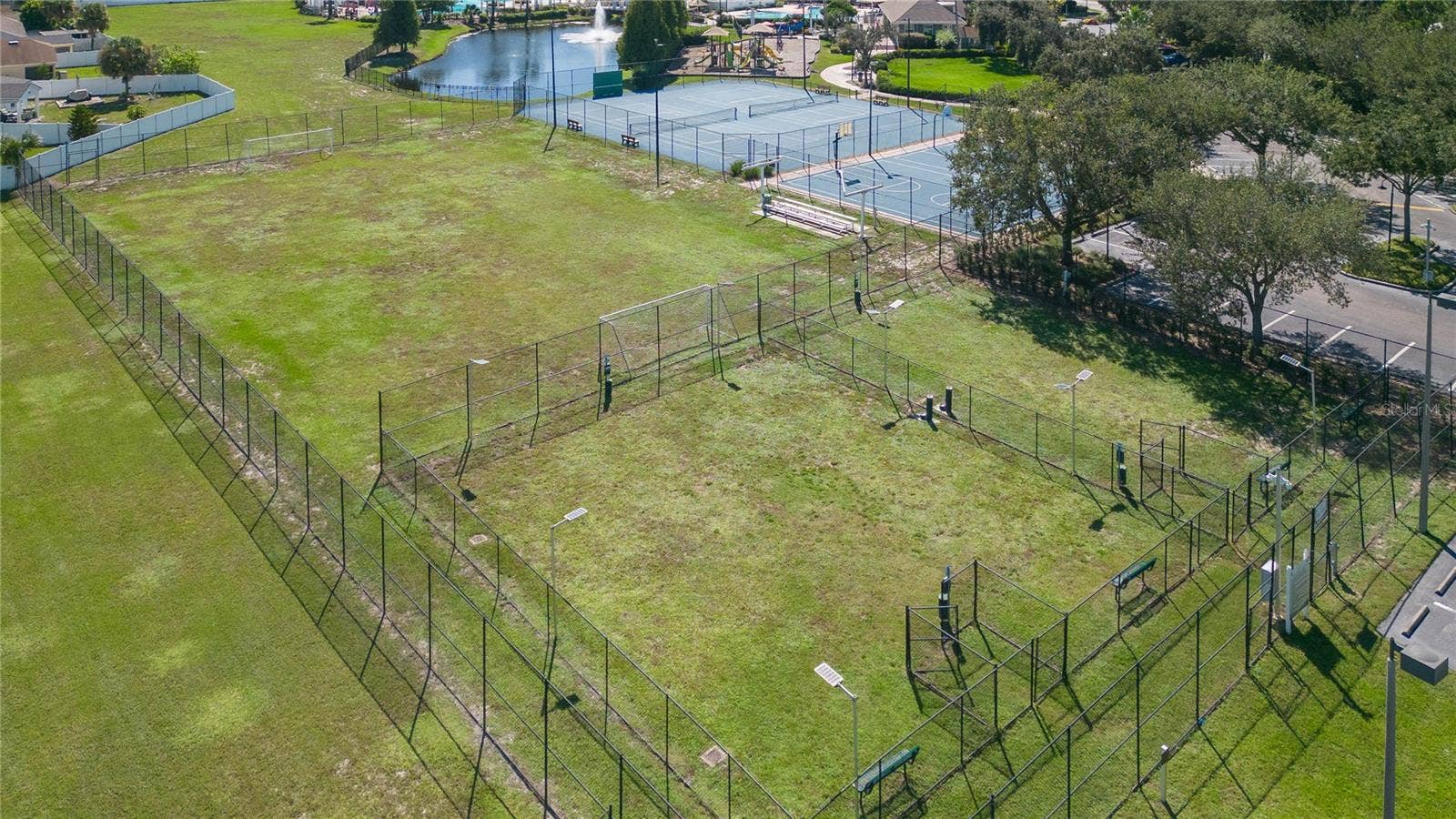 11817 HOLLY CREST LANE, Riverview, FL 33569 11817 HOLLY CREST LANE, Riverview, FL 33569