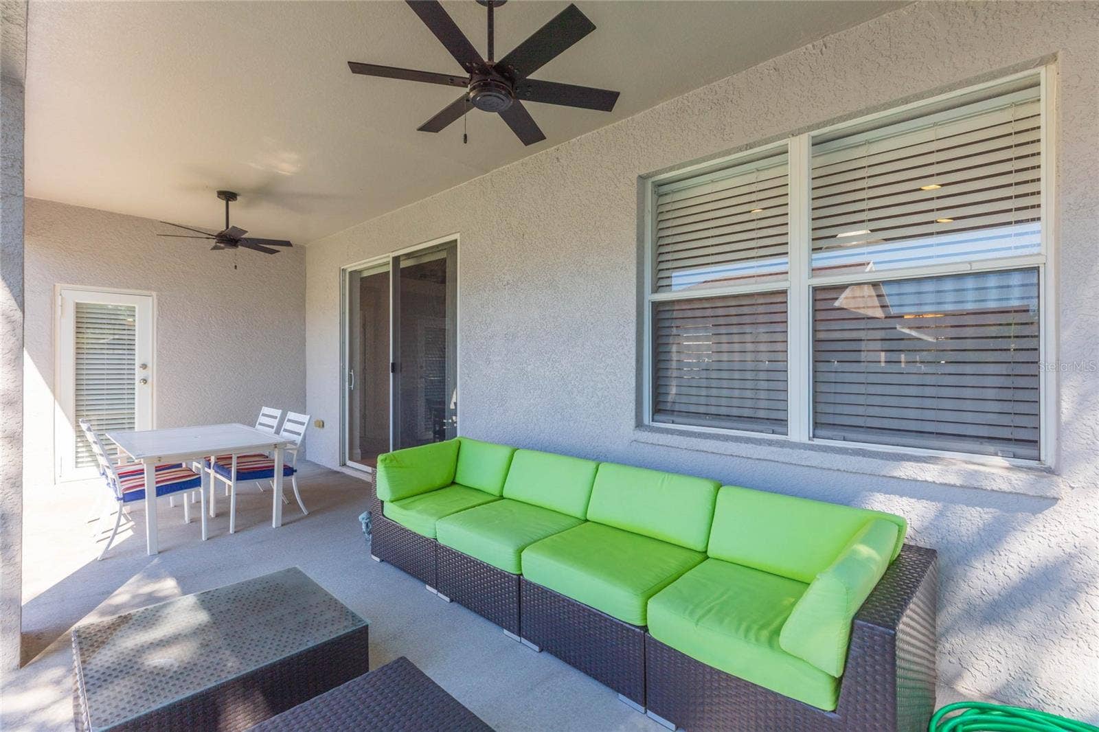 11817 HOLLY CREST LANE, Riverview, FL 33569 11817 HOLLY CREST LANE, Riverview, FL 33569