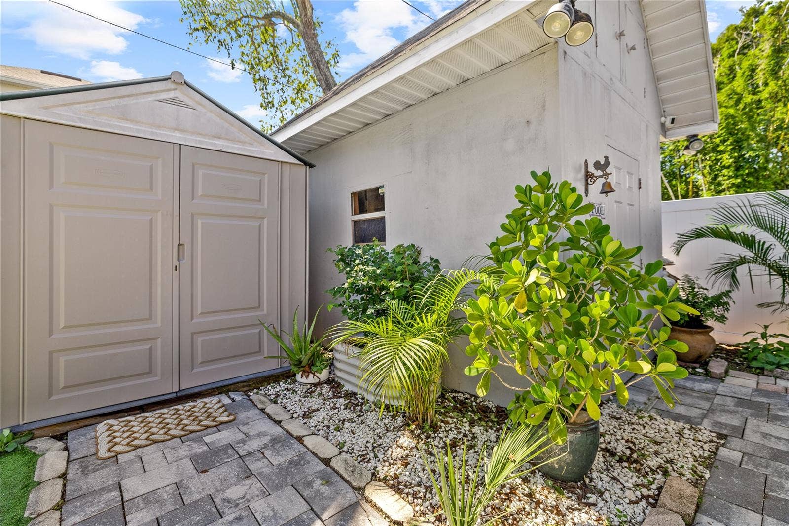 3912 W CLEVELAND STREET, Tampa, FL 33609