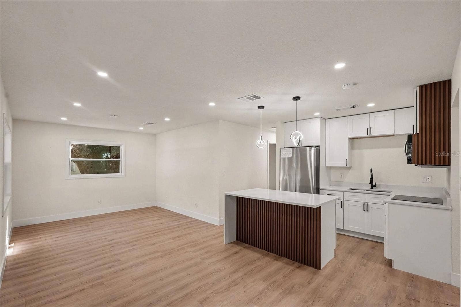 3306 W WYOMING AVENUE, Tampa, FL 33611 3306 W WYOMING AVENUE, Tampa, FL 33611