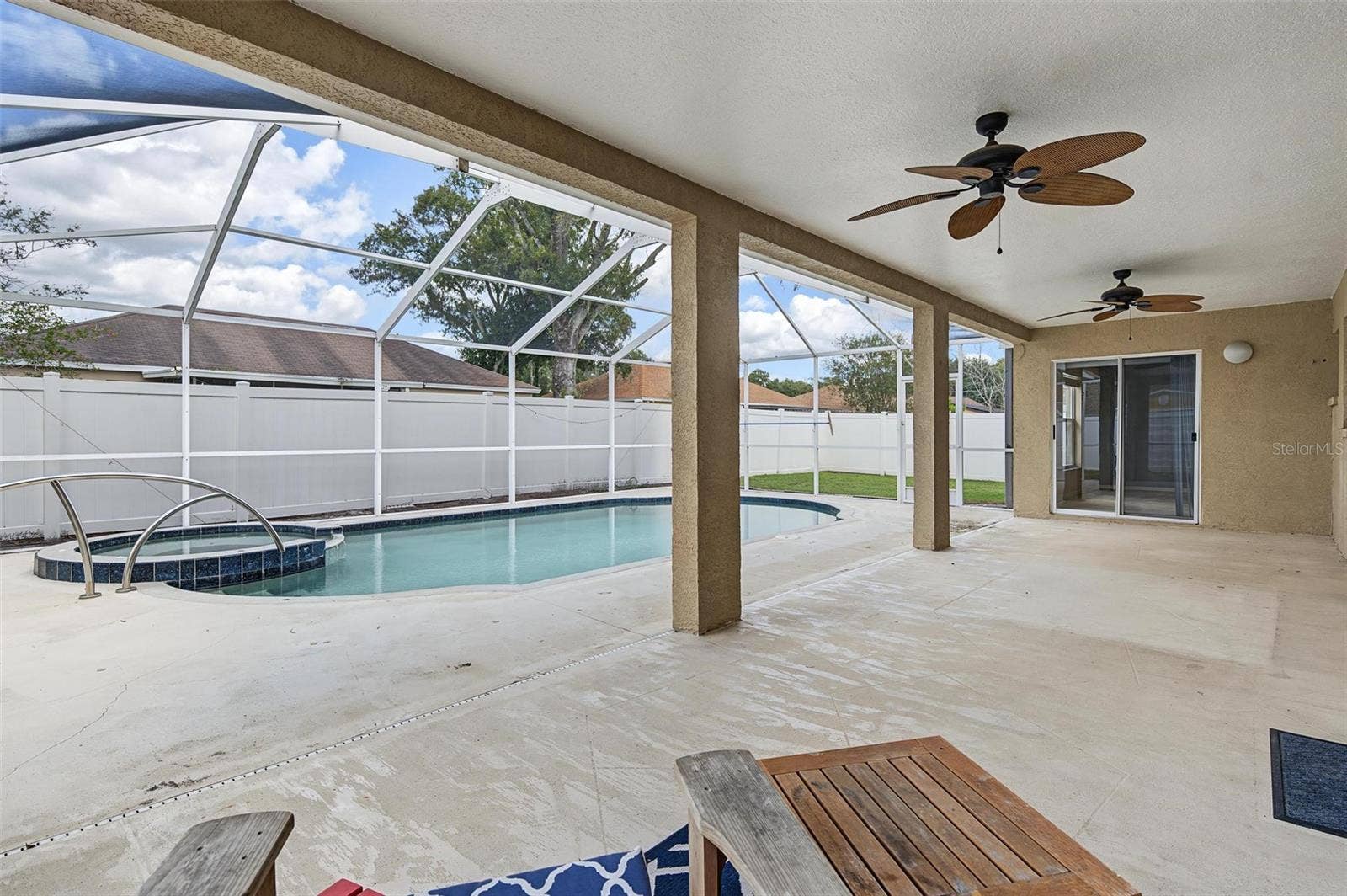 5809 BLACK WALNUT COURT, Tampa, FL 33625